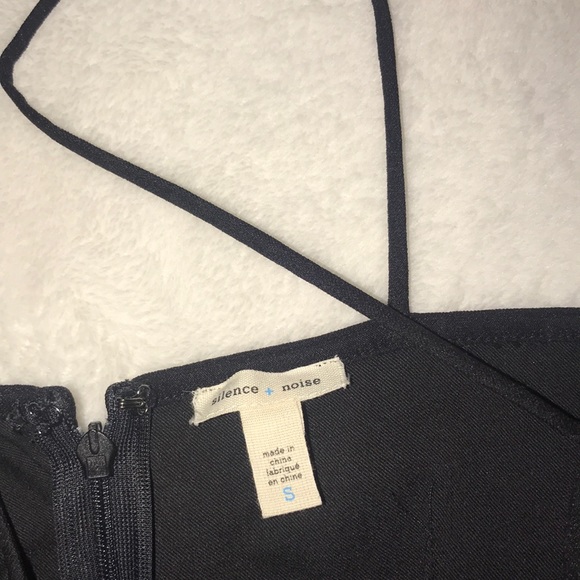 black romper - Picture 3 of 4